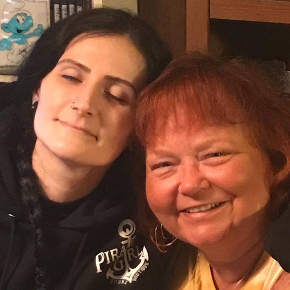 Meet your Posher, Luanne - Picture 1 of 1